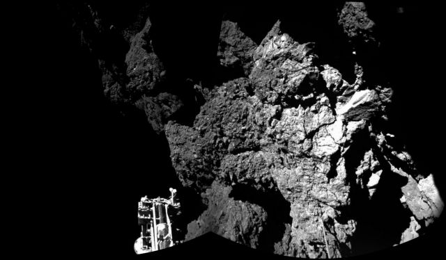 Οργανικά μόρια εντόπισε το Philae στην επιφάνεια του κομήτη